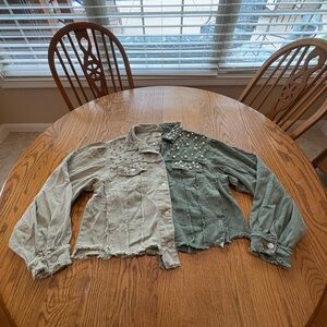 POL MIXED DENIM PEARL AND RHINESTONE TRIM JEAN JACKET SAGE GREEN M Distressed